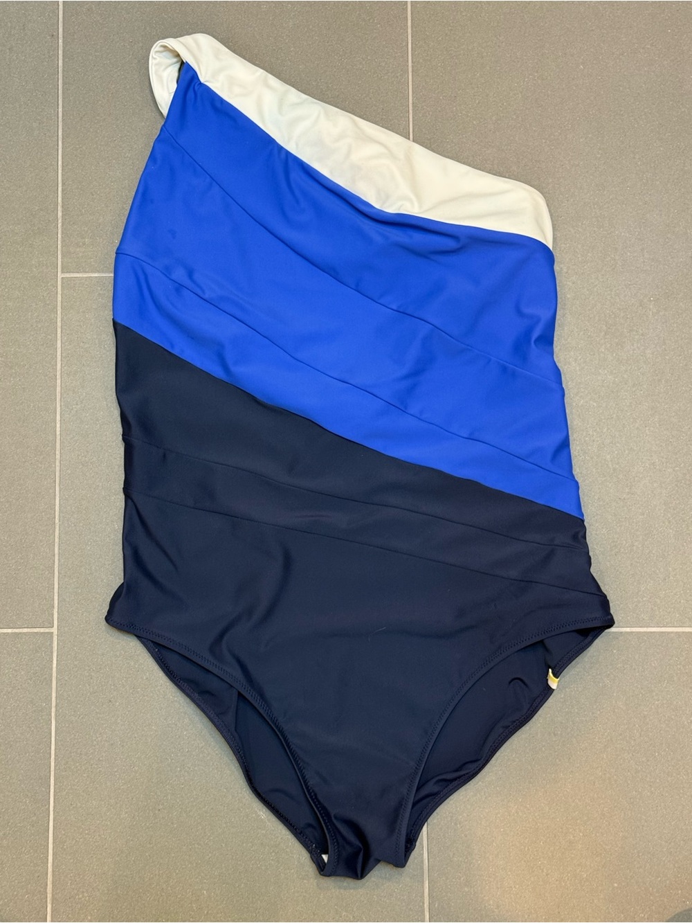 summersalt Sidestroke One-Shoulder Colorblock Swimsuit